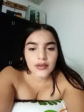 Snapshot of chloe_90 chatting on October 2025 11:57:02 PM chloe 90 online show from October 2025 11:57:02 PM