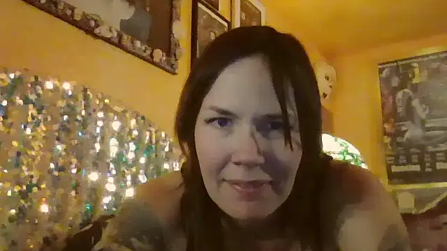 Snapshot of pinkmoonboots chatting on October 2025 03:07:02 AM pinkmoonboots online show from October 2025 03:07:02 AM