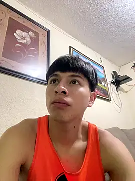 Lovethugblad18 online show from September 2025 03:55:02 AM