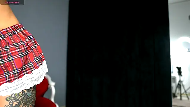 SarahMystique online show from November 2025 08:12:01 PM