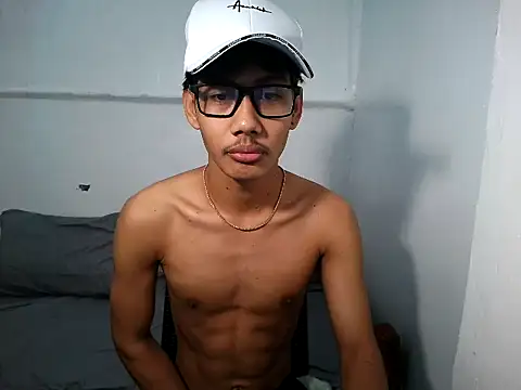 fucking hot2 online show from November 2025 02:06:01 AM