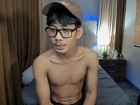 Snapshot of fucking_hot2 chatting on October 2025 12:00:02 AM fucking hot2 online show from October 2025 12:00:02 AM