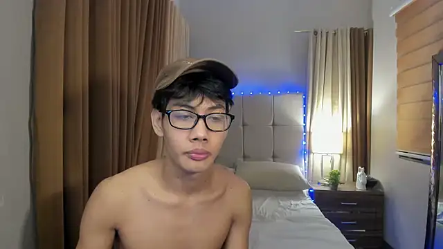 Snapshot of fucking_hot2 chatting on September 2025 09:31:02 PM fucking hot2 online show from September 2025 09:31:02 PM