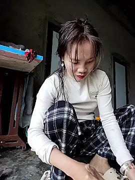 Tin tanny online show from February 2026 12:54:01 AM