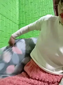 Tin tanny online show from December 2025 07:18:02 PM