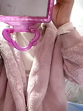 Tin tanny online show from February 2026 12:29:01 AM