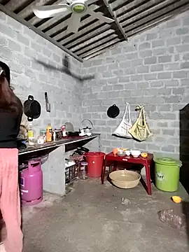 Tin tanny online show from December 2025 12:13:02 AM