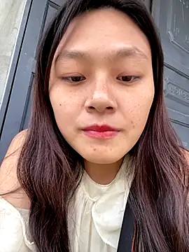 mai-xinh online show from December 2025 02:17:02 AM