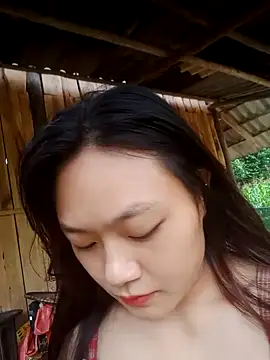 mai-xinh online show from September 2025 12:50:01 AM