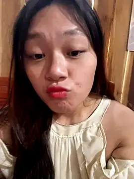 mai-xinh online show from December 2025 04:28:01 AM