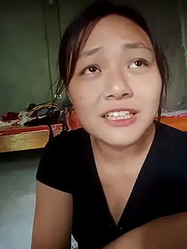 mai-xinh online show from September 2025 03:02:01 AM