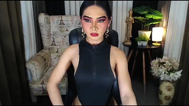 MariaLucyJasminx online show from November 2025 08:36:02 PM