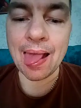 SummerArthur online show from November 2025 07:13:01 AM