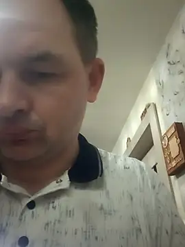 Snapshot of SummerArthur chatting on September 2025 05:02:01 PM SummerArthur online show from September 2025 05:02:01 PM