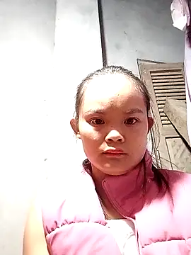 xinhxinhcute online show from September 2025 10:32:01 PM