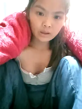 xinhxinhcute online show from November 2025 11:03:01 AM