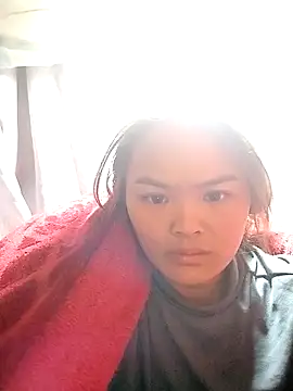 xinhxinhcute online show from December 2025 10:32:01 PM