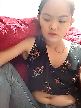 xinhxinhcute online show from November 2025 07:45:01 AM