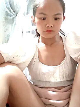 xinhxinhcute online show from October 2025 03:02:02 PM
