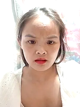 xinhxinhcute online show from October 2025 02:07:01 PM