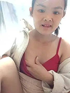 xinhxinhcute online show from October 2025 12:43:01 AM