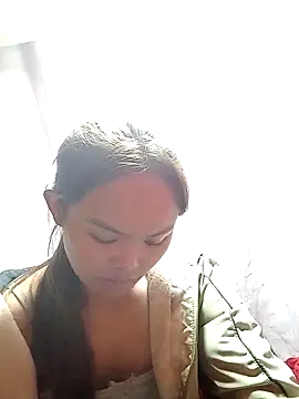 xinhxinhcute online show from December 2025 11:12:01 AM