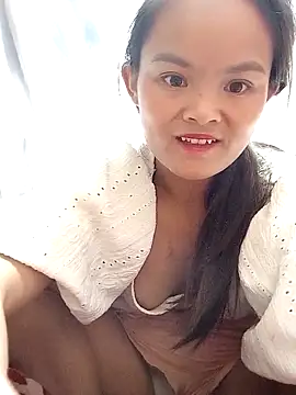 xinhxinhcute online show from October 2025 02:36:02 PM