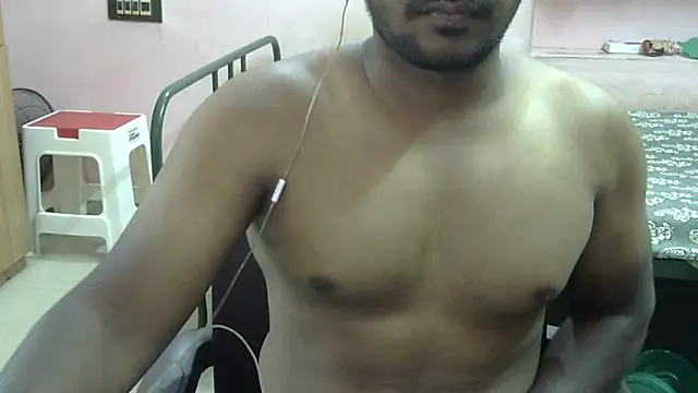 Snapshot of x_boyy_x chatting on February 2026 05:49:01 AM x boyy x online show from February 2026 05:49:01 AM