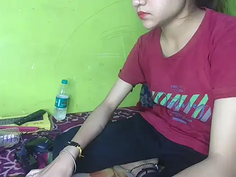 Snapshot of RUCHI__ chatting on September 2025 05:30:01 AM RUCHI   online show from September 2025 05:30:01 AM