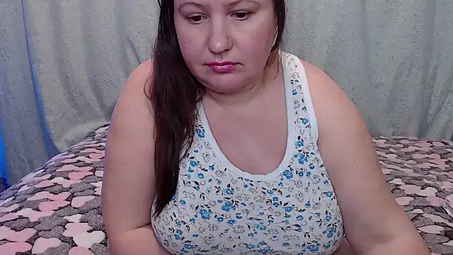 Dilfina online show from November 2025 01:15:02 AM