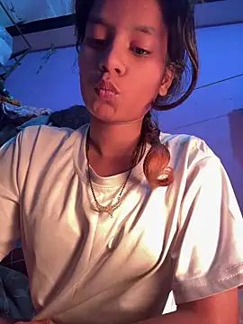 Hot Mayra  online show from January 2026 06:28:02 AM