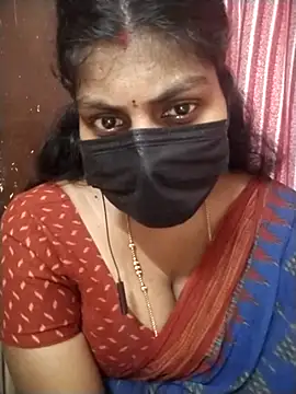 Snapshot of Nithiila chatting on November 2025 08:58:02 AM Nithiila online show from November 2025 08:58:02 AM