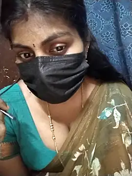 Snapshot of Nithiila chatting on November 2025 08:26:02 AM Nithiila online show from November 2025 08:26:02 AM