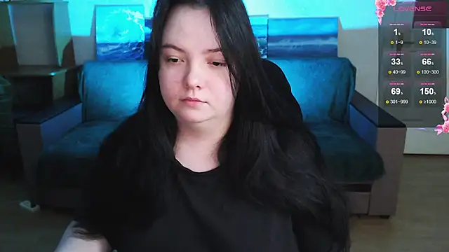 Snapshot of EmillyBones chatting on January 2026 07:50:02 PM EmillyBones online show from January 2026 07:50:02 PM