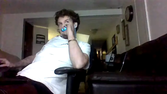 Snapshot of Duanennnn chatting on February 2026 12:45:01 AM Duanennnn online show from February 2026 12:45:01 AM