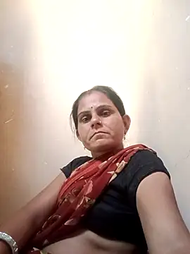 Snapshot of Hot_rachnasexy chatting on May 2026 02:18:02 AM Hot rachnasexy online show from May 2026 02:18:02 AM