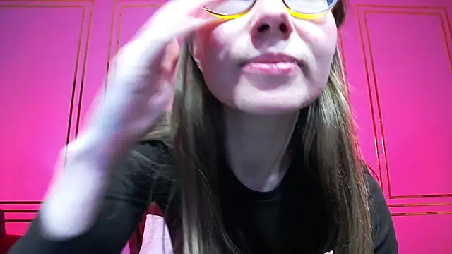 JessieJuss online show from April 2026 05:06:02 PM