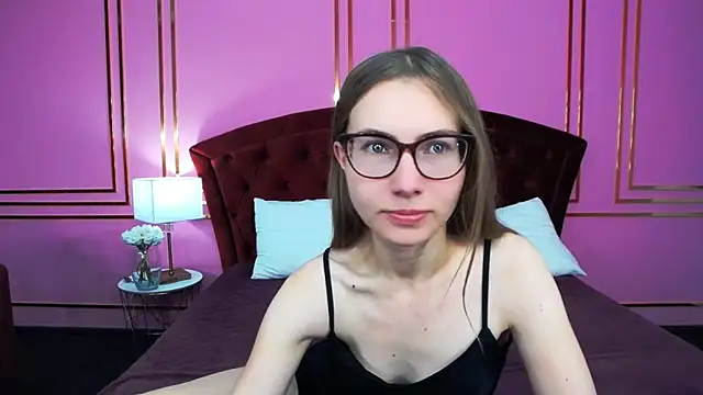 JessieJuss online show from November 2025 07:01:01 AM