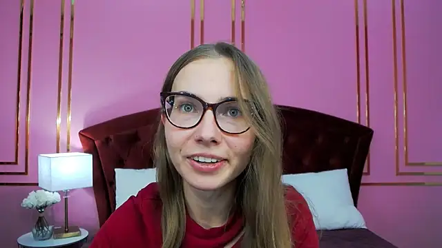 JessieJuss online show from October 2025 01:45:01 PM