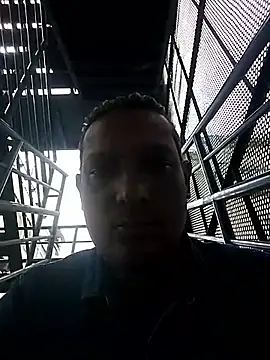 bisexdon online show from October 2025 08:27:02 AM