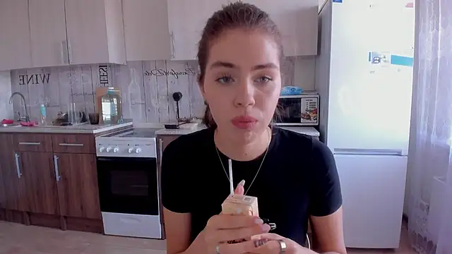 Kitty Mila online show from September 2025 08:57:01 AM