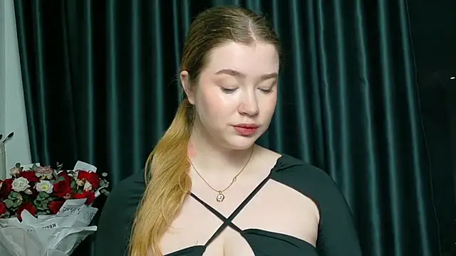 Snapshot of Rebecca_Lace chatting on October 2025 09:26:02 PM Rebecca Lace online show from October 2025 09:26:02 PM