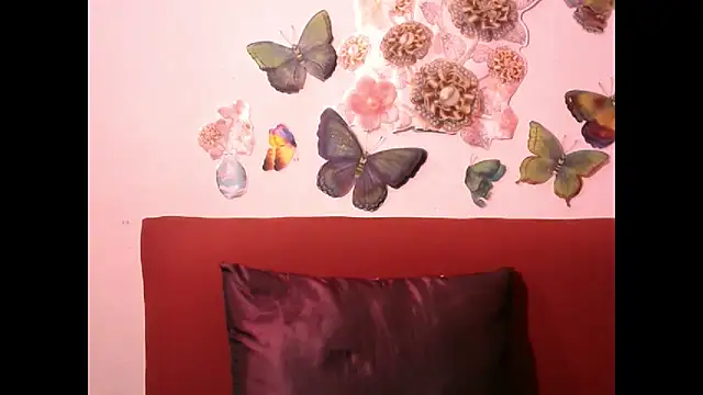 Snapshot of Indiansexydimples chatting on October 2025 07:40:01 AM Indiansexydimples online show from October 2025 07:40:01 AM