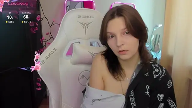 AudreyyKim online show from June 2026 08:23:02 AM
