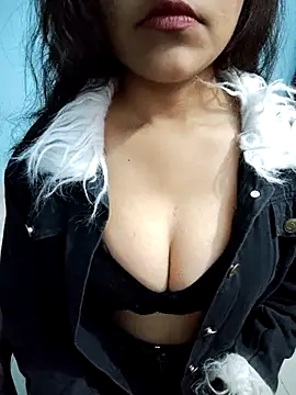 Snapshot of queen_visakha chatting on December 2025 08:28:02 AM queen visakha online show from December 2025 08:28:02 AM