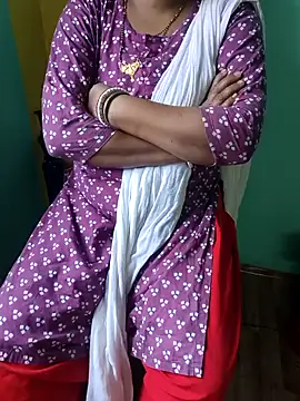 Snapshot of desi_boudi87 chatting on May 2026 03:22:02 AM desi boudi87 online show from May 2026 03:22:02 AM