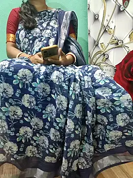 Snapshot of desi_boudi87 chatting on October 2025 11:23:01 AM desi boudi87 online show from October 2025 11:23:01 AM