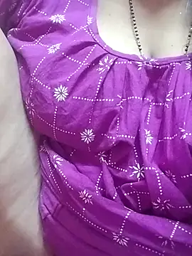 Snapshot of desi_boudi87 chatting on February 2026 08:27:02 AM desi boudi87 online show from February 2026 08:27:02 AM