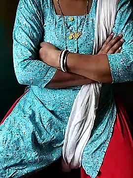 Snapshot of desi_boudi87 chatting on April 2026 03:35:01 AM desi boudi87 online show from April 2026 03:35:01 AM