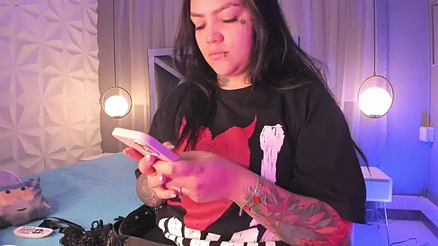 MAGIC TESSA online show from November 2025 06:45:02 PM